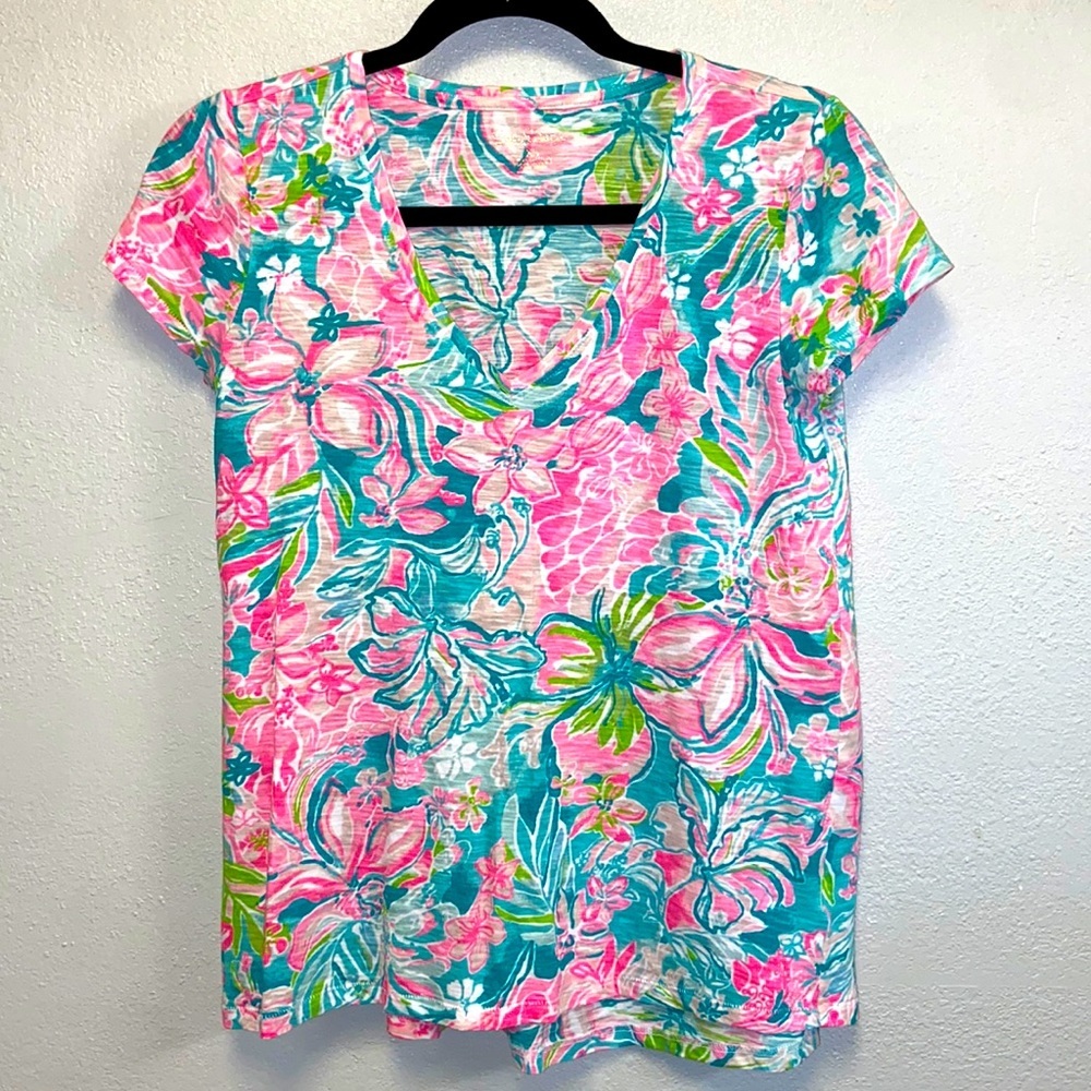 Lilly Pulitzer Pink and Blue Graphic T-Shirt